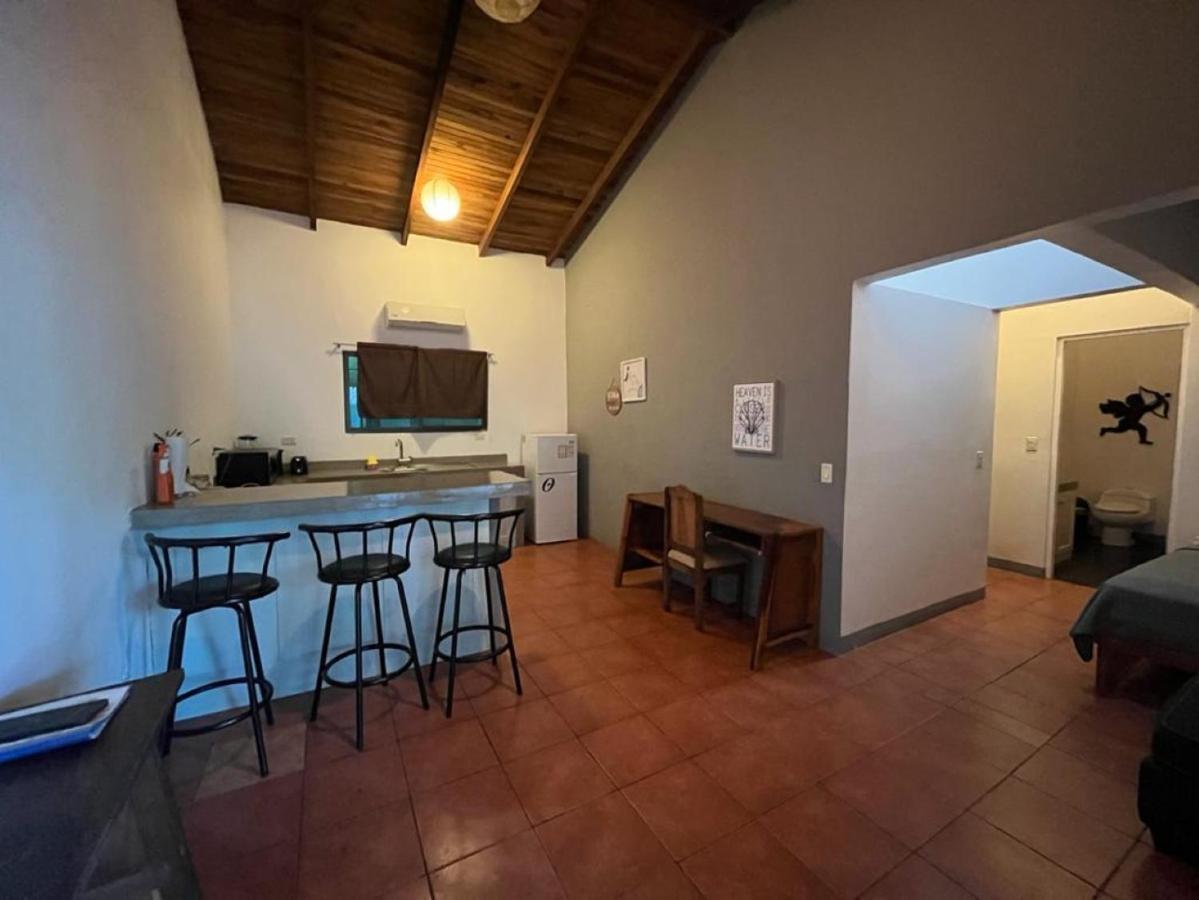 Hotel Mahayana Tamarindo Zewnętrze zdjęcie